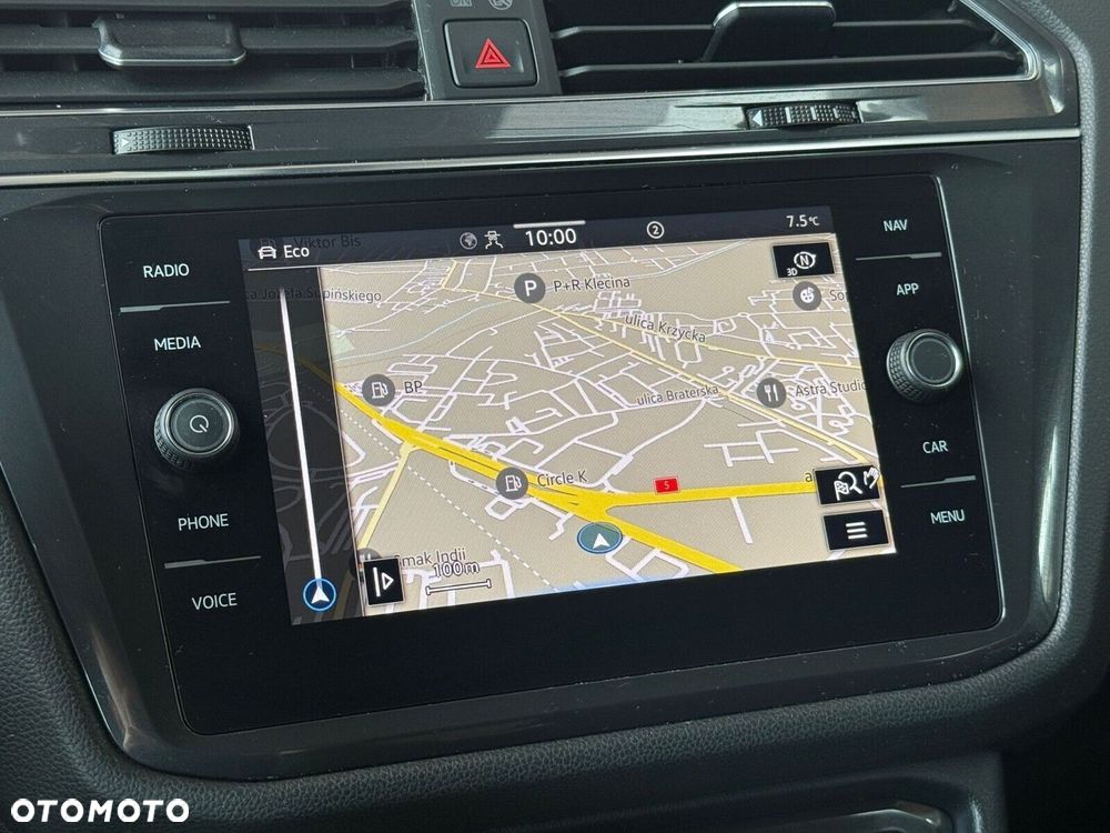 Volkswagen Tiguan - 29
