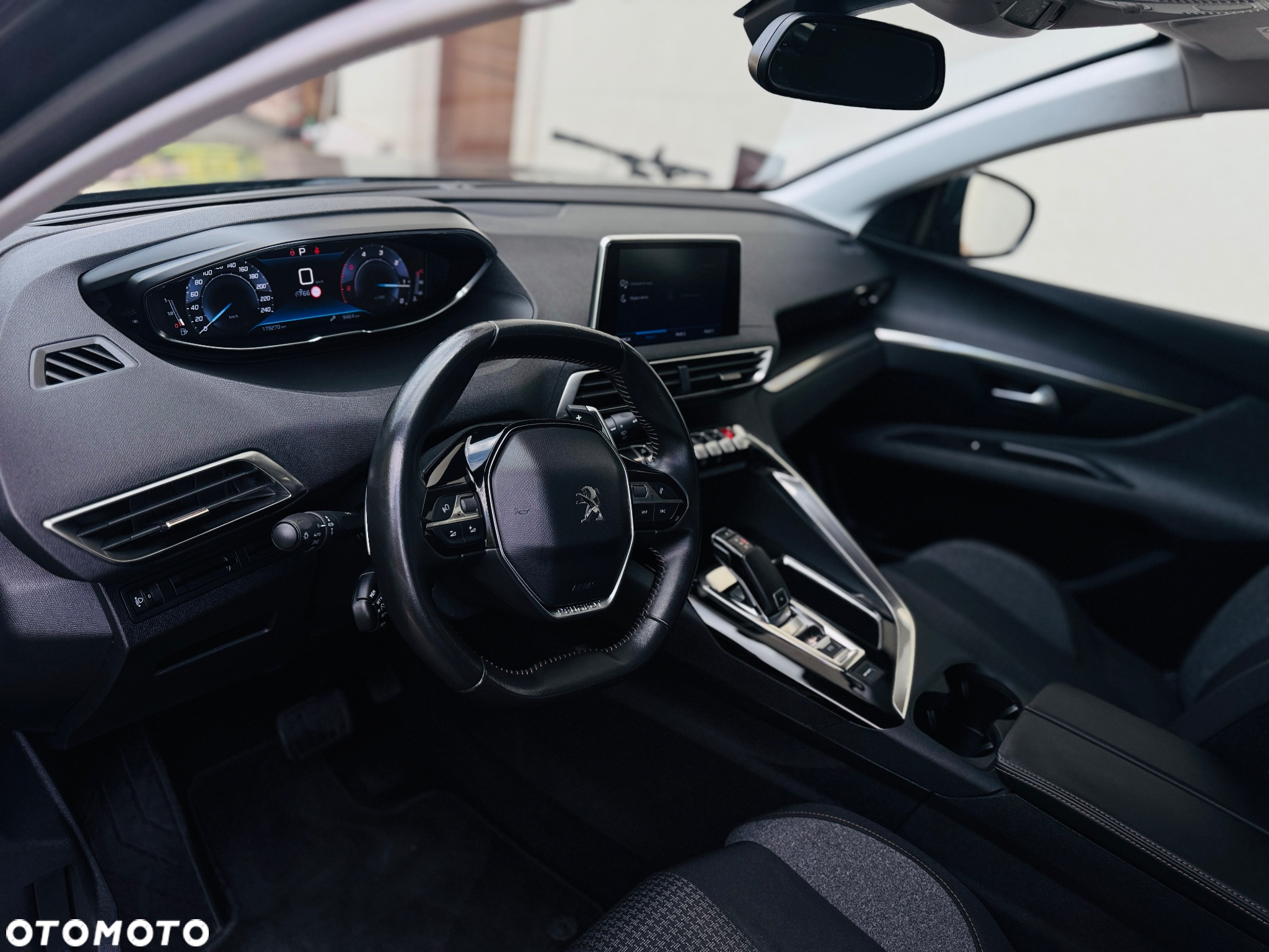 Peugeot 3008 1.5 BlueHDi Allure Pack S&S EAT8 - 6