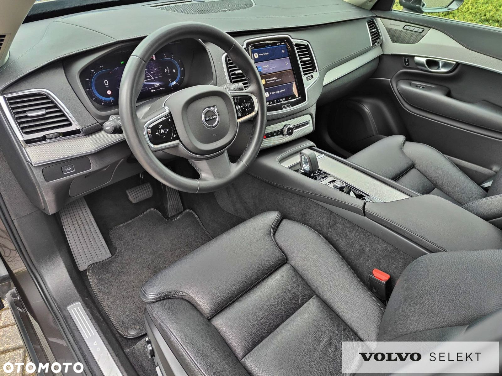 Volvo XC 90 - 13