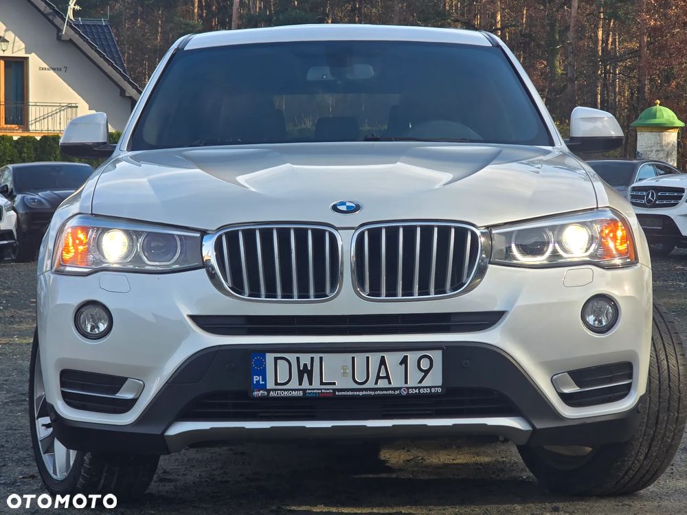 BMW X3 xDrive28i xLine - 3