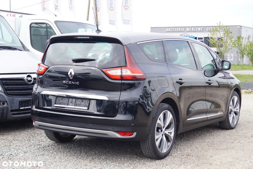 Renault Grand Scenic - 8