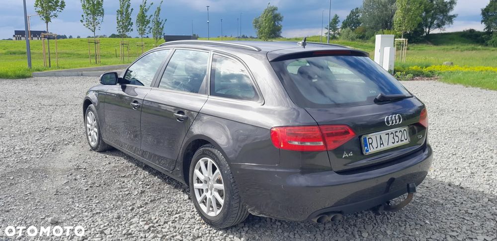 Audi A4 Avant 2.0 TDI - 4