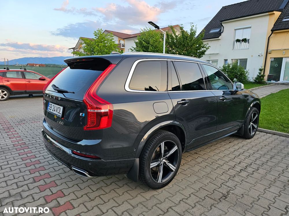 Volvo XC 90 D5 AWD R-Design - 3