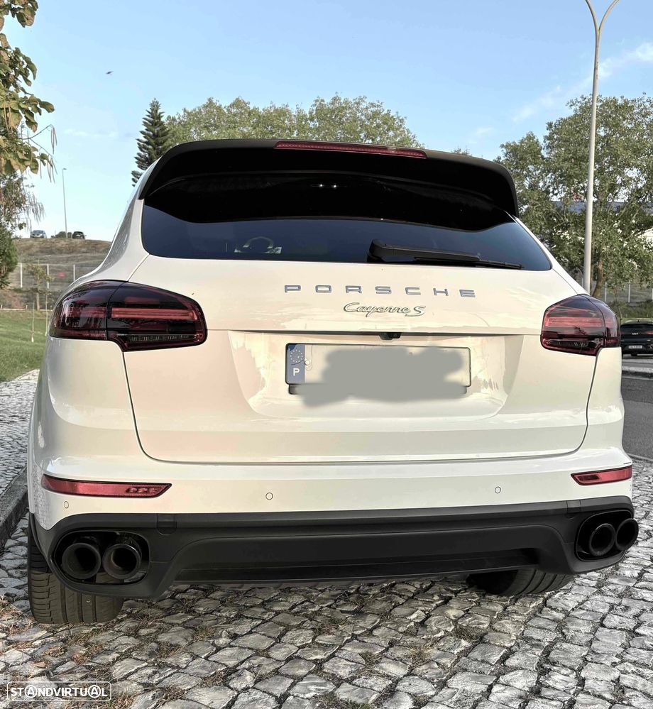 Porsche Cayenne S E-Hybrid - 13