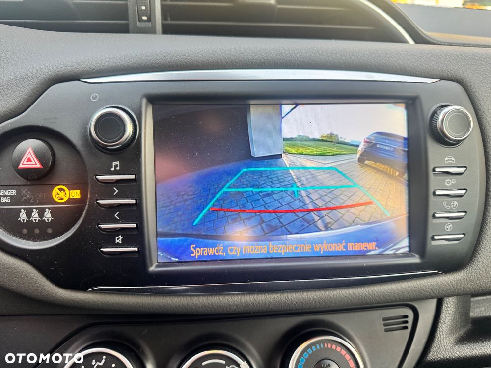 Toyota Yaris - 17