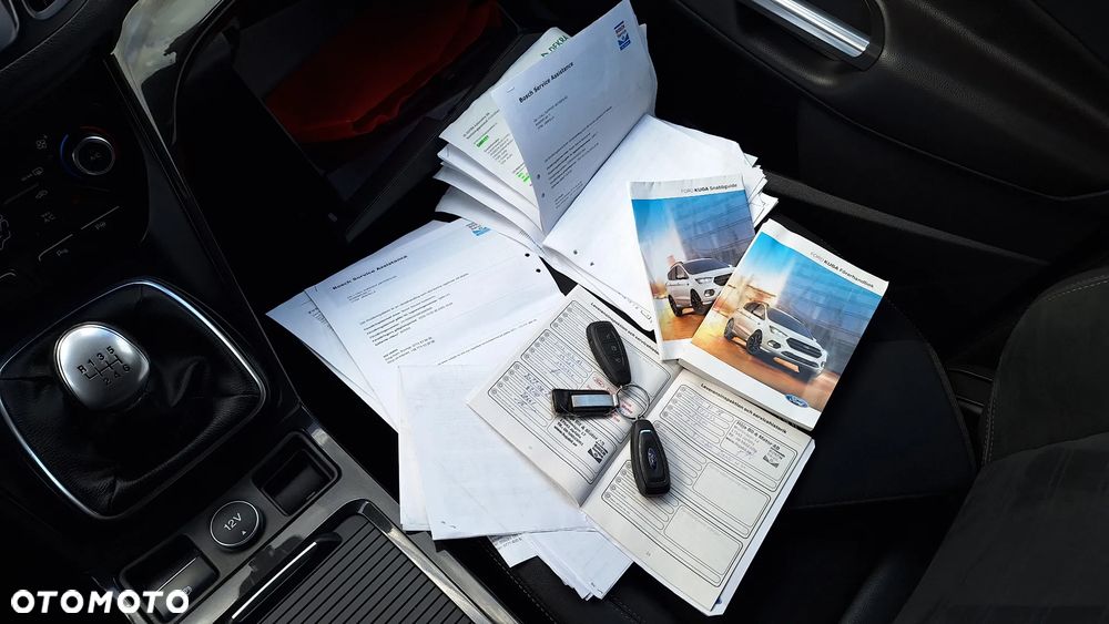 Ford Kuga 1.5 EcoBoost FWD ST-Line - 29