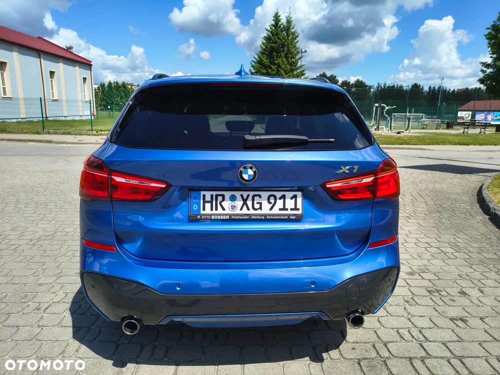 BMW X1 - 15