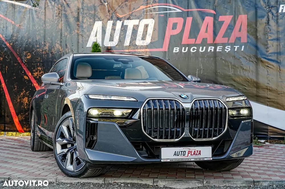 BMW Seria 7 740d xDrive MHEV - 13