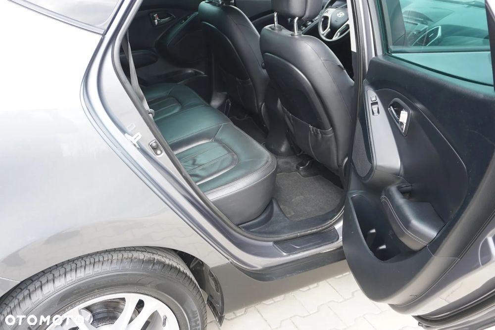 Hyundai ix35 1.7 CRDi Comfort 2WD - 22