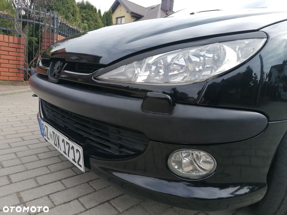 Peugeot 206 - 28