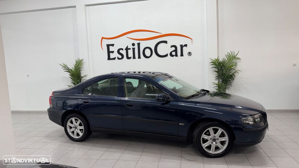 Volvo S60 2.4 D5 - 3