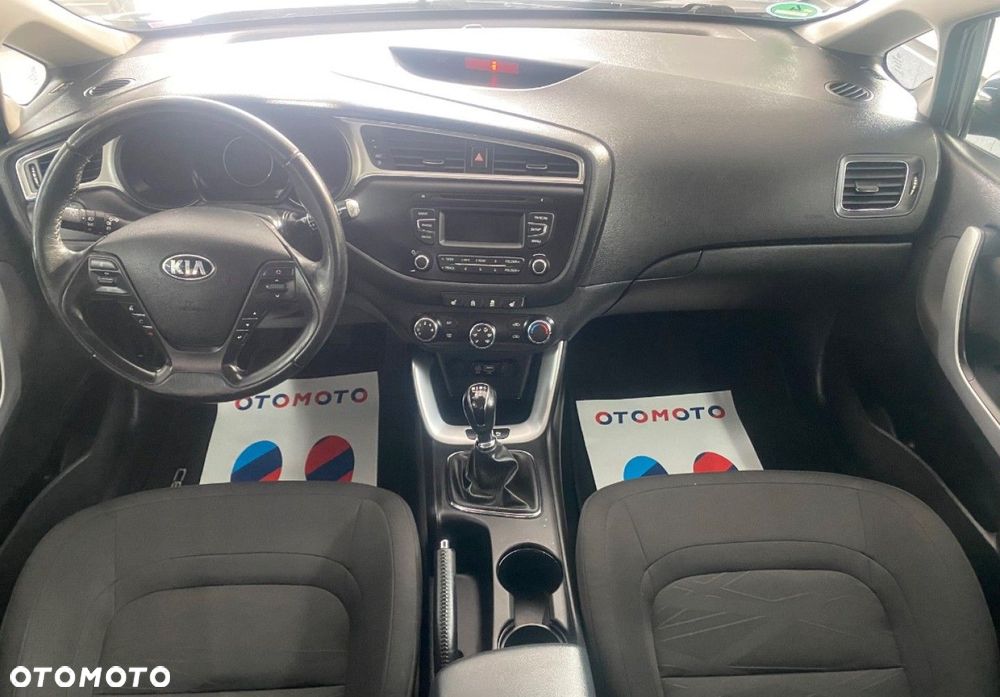Kia Ceed - 6
