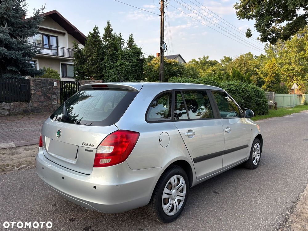 Skoda Fabia 1.6 TDI DPF Comfort - 4