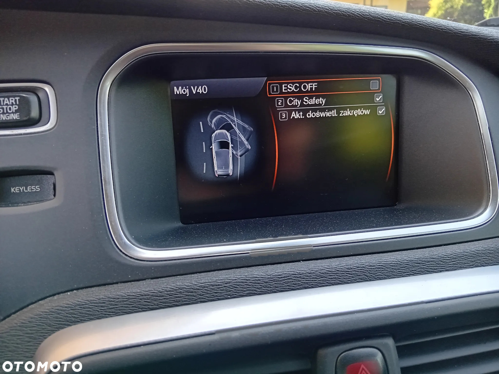 Volvo V40 D2 Summum - 21