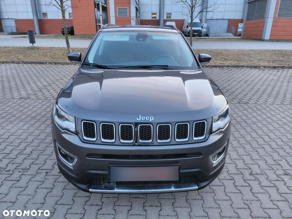 Jeep Compass - 3