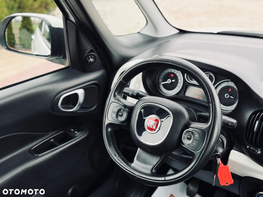 Fiat 500L 1.4 16V Opening Edition - 23