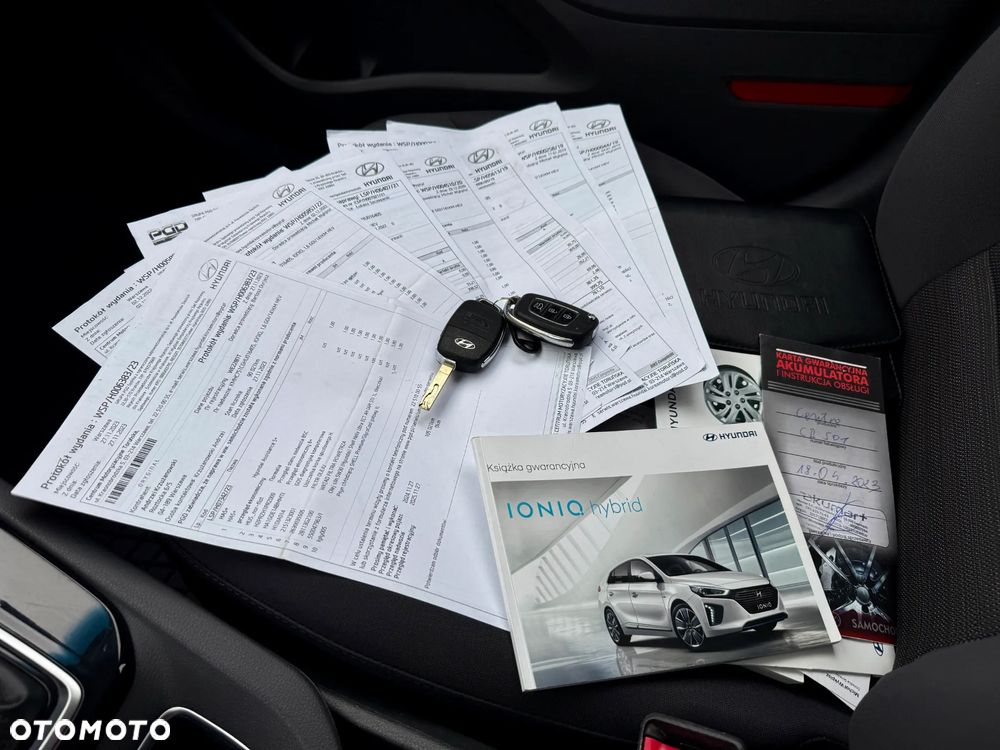 Hyundai IONIQ Hybrid Premium - 35
