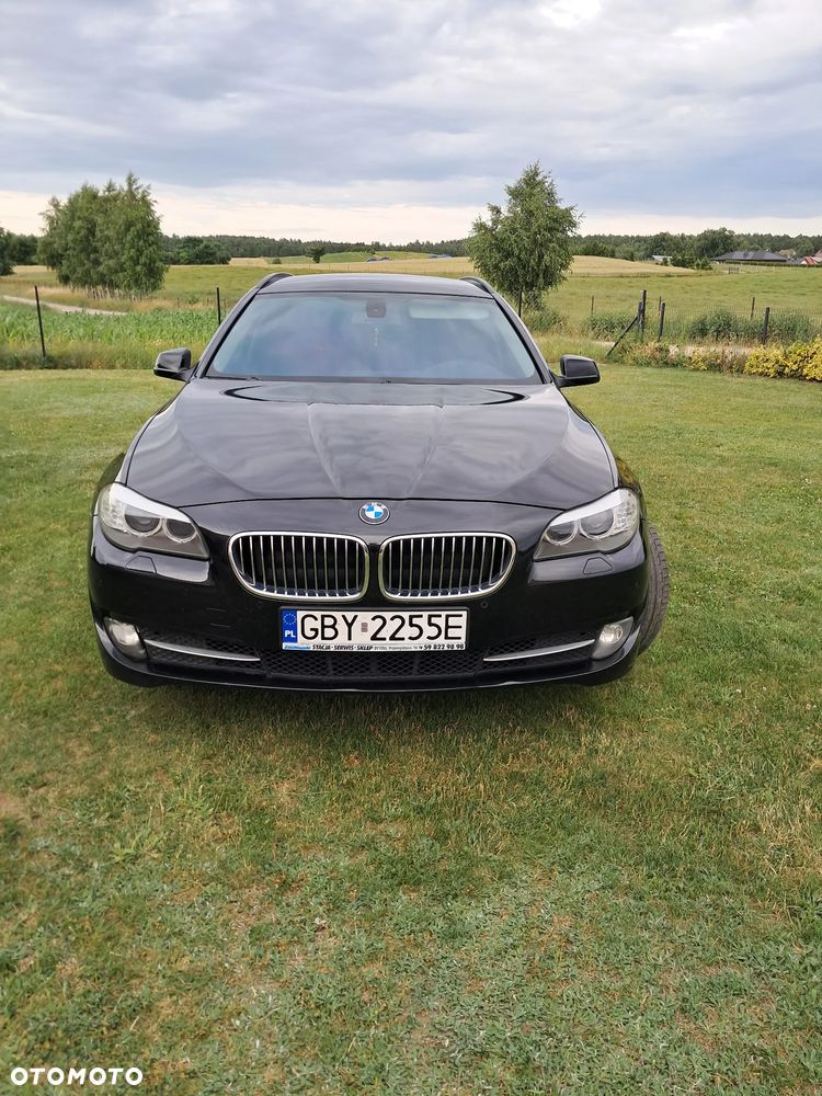 BMW Seria 5 520d xDrive - 3