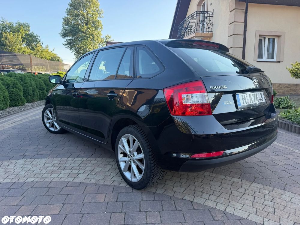 Skoda RAPID 1.6 TDI Elegance - 11