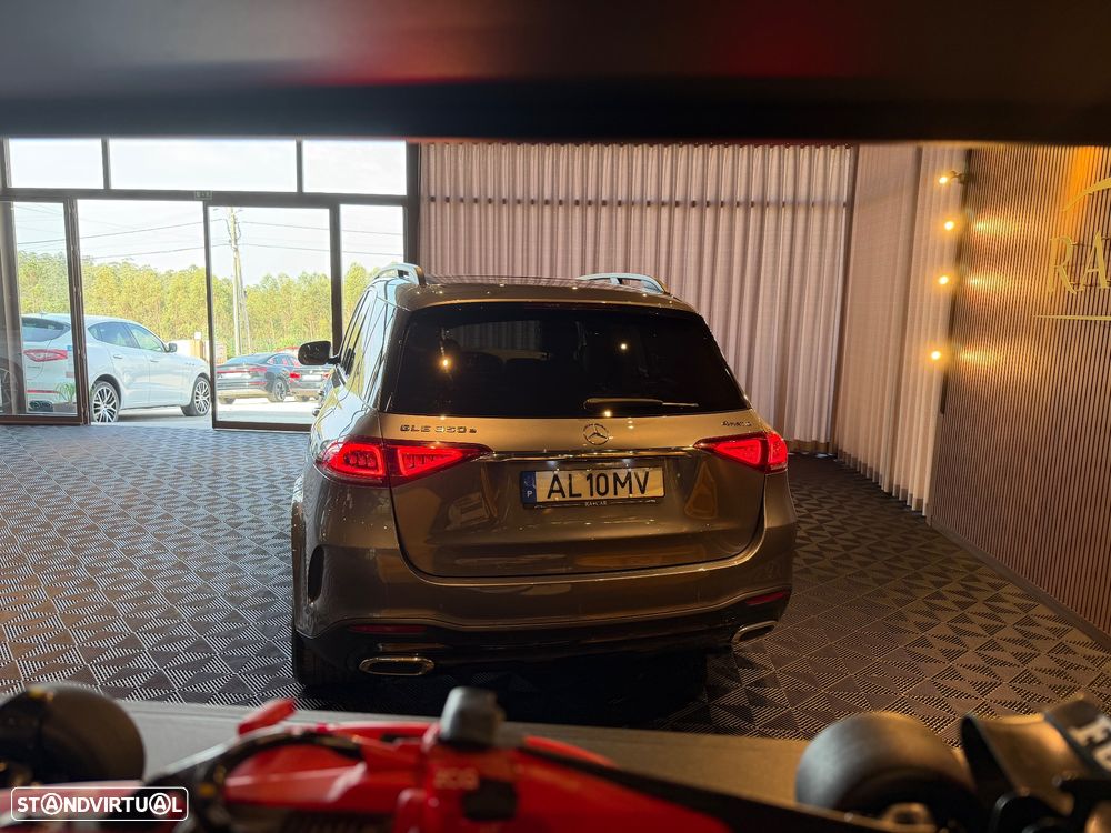 Mercedes-Benz GLE 350 e 4Matic 9G-TRONIC AMG Line — fotografia 5
