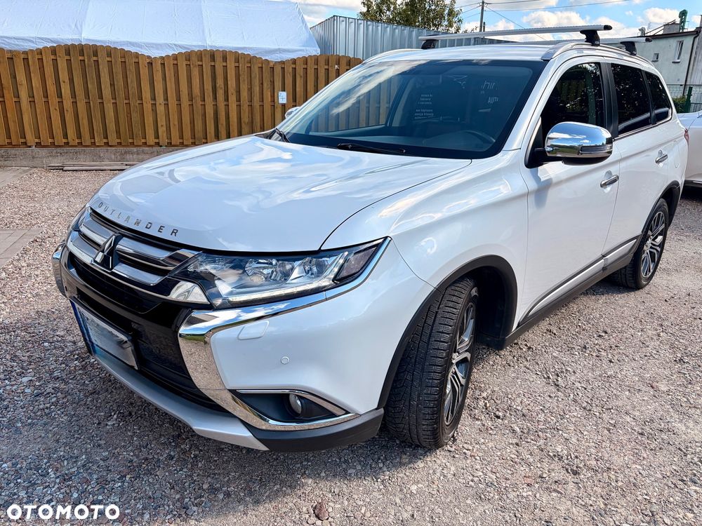 Mitsubishi Outlander 2.2 DID Instyle Navi - 1