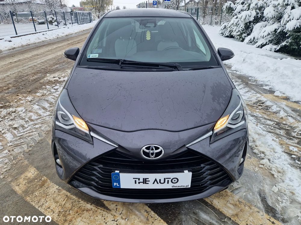 Toyota Yaris 1.5 Premium CVT - 28