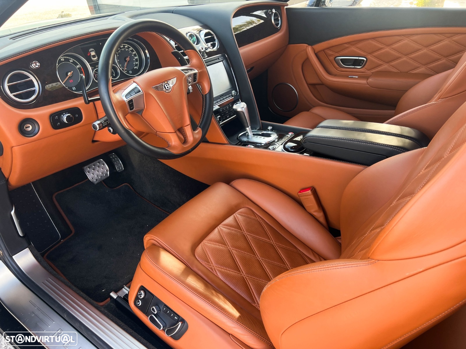 Bentley Continental GT V8 - 34