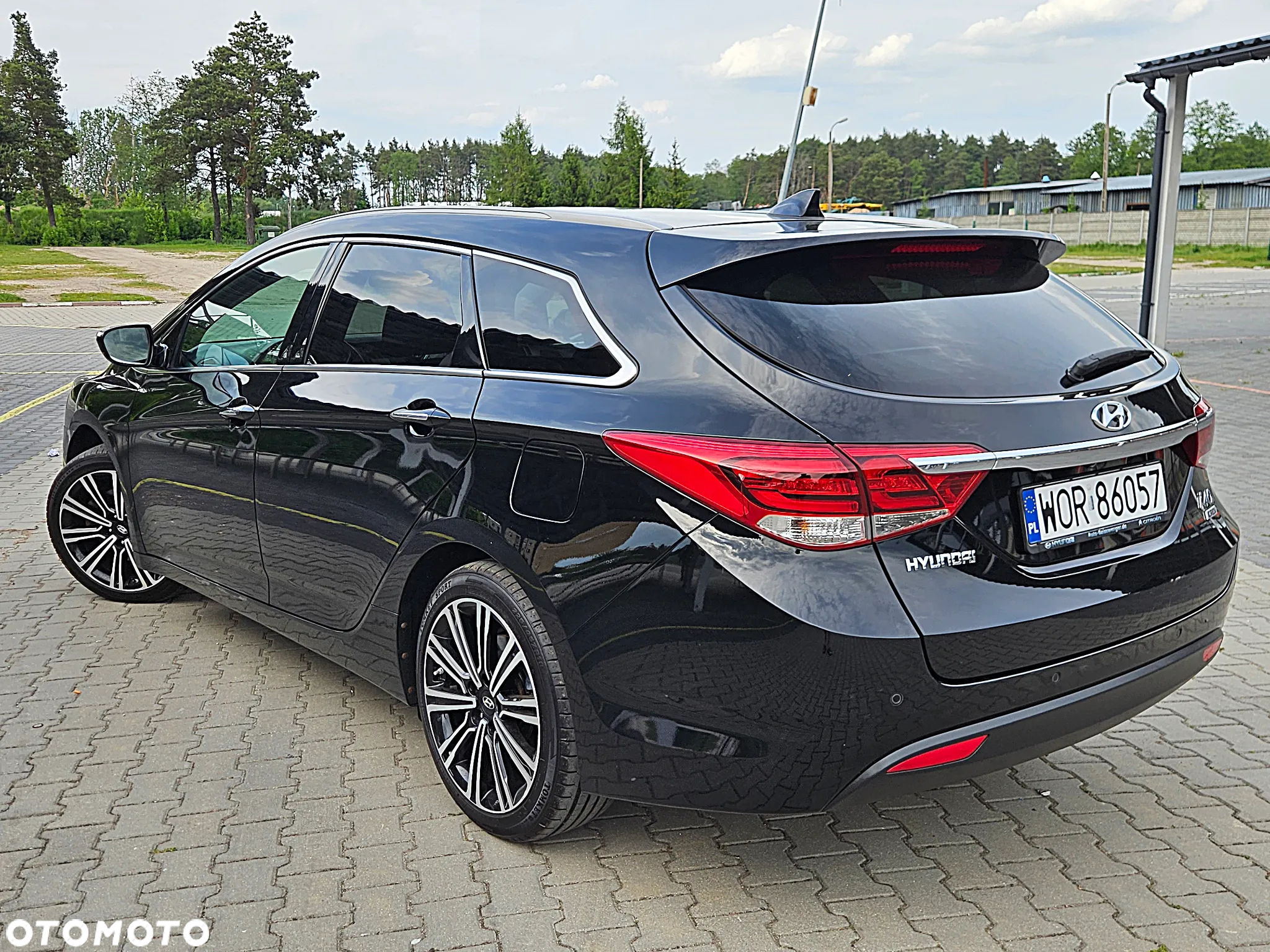 Hyundai i40 Kombi 1.7 CRDi Premium - 23