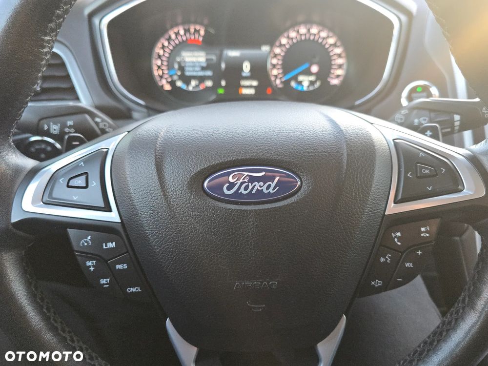 Ford Mondeo 2.0 EcoBoost ST-Line - 28