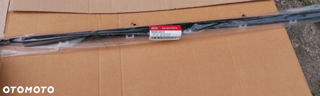 LISTWA DRZWI KIA CEED II 2012-2018 5D 83220A2212 - 2