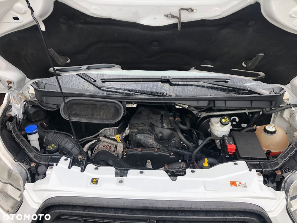 Ford Transit - 10