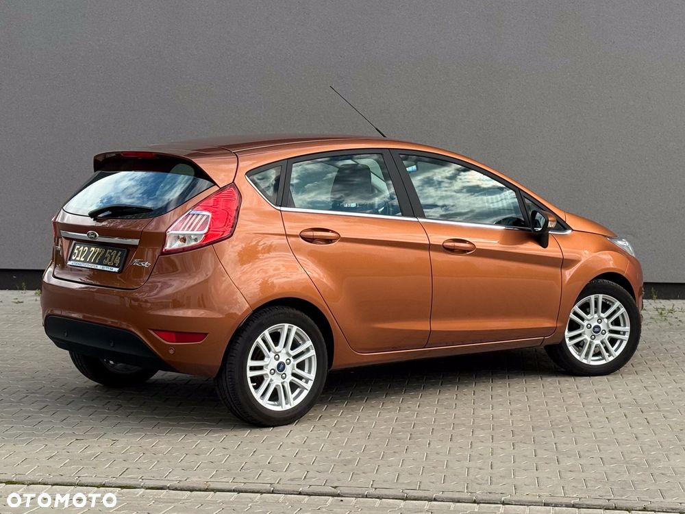 Ford Fiesta 1.0 EcoBoost Titanium - 11