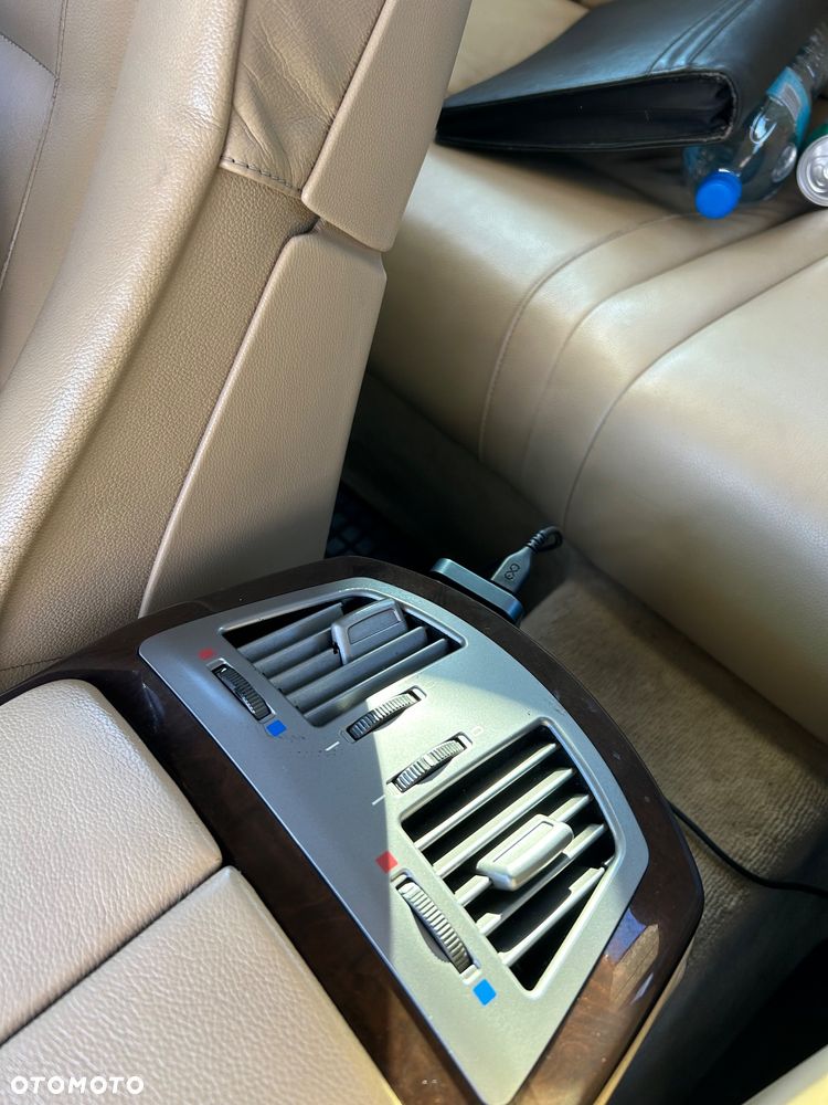 BMW Seria 7 730d L - 29