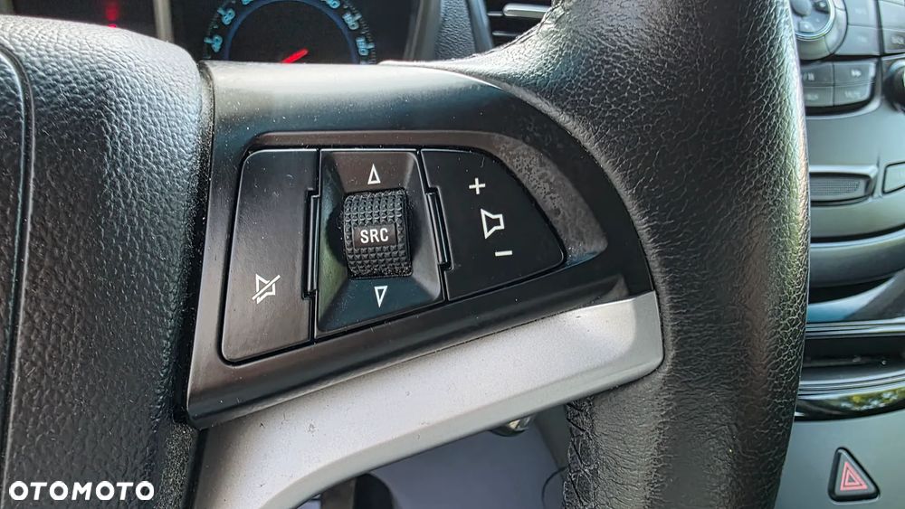 Chevrolet Orlando - 30