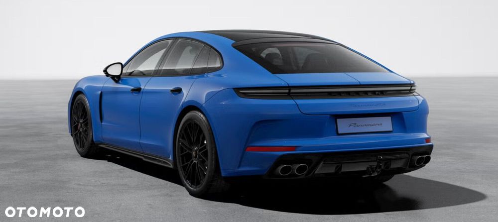 Porsche Panamera - 4