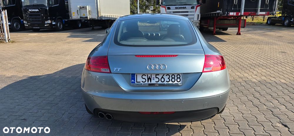Audi TT Coupé - 18