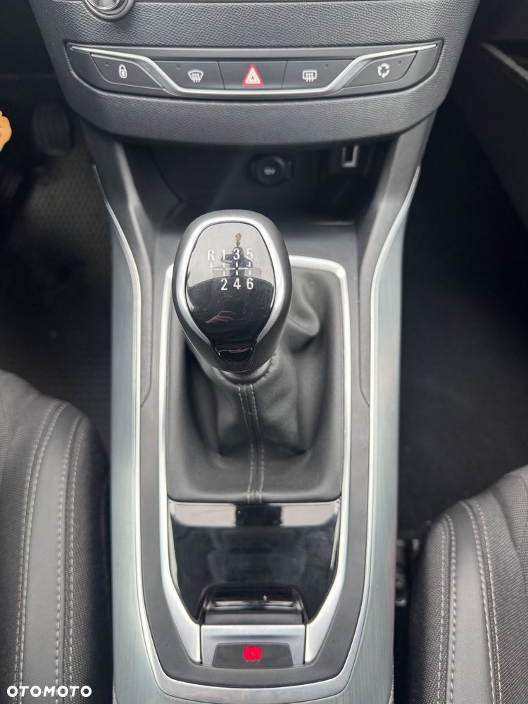 Peugeot 308 1.5 BlueHDi Active S&S - 14