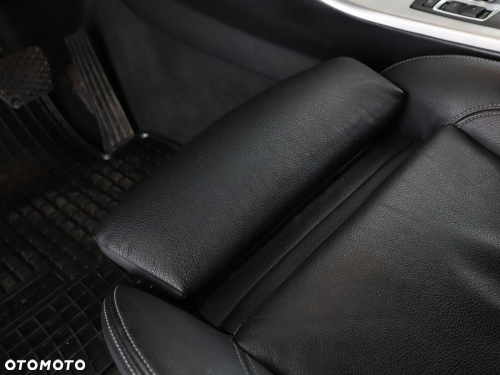 BMW X3 xDrive20d - 39