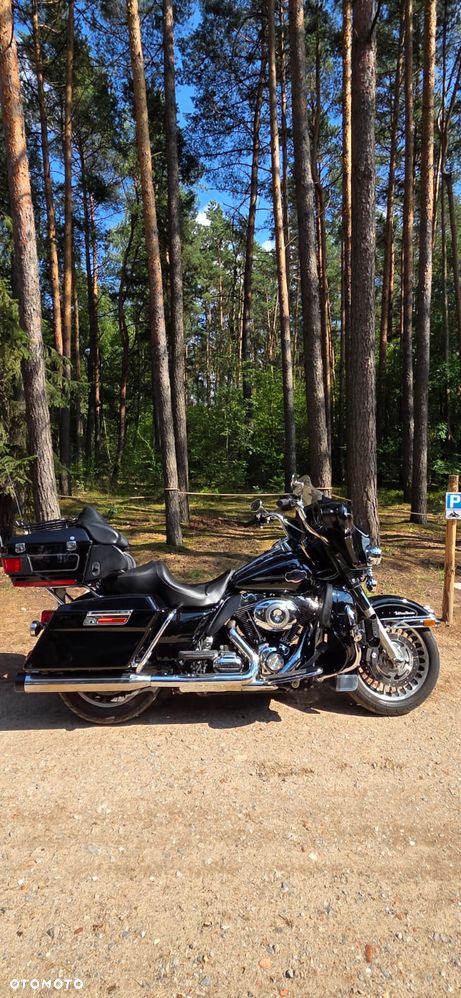 Harley-Davidson Touring Electra Glide - 4