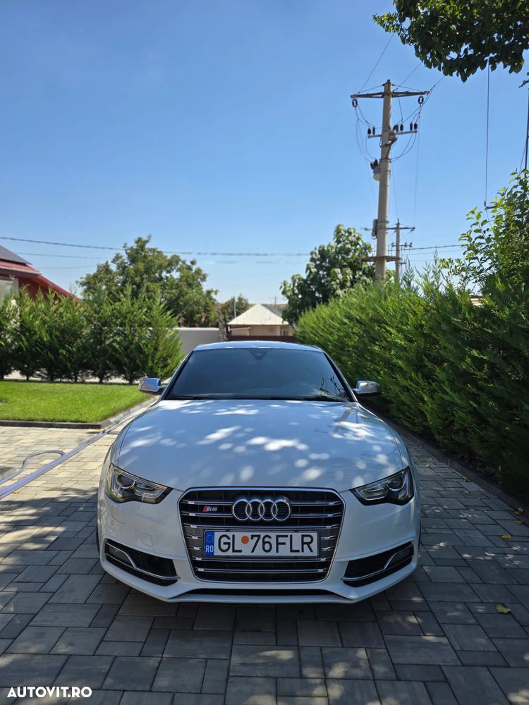 Audi S5 S tronic - 1