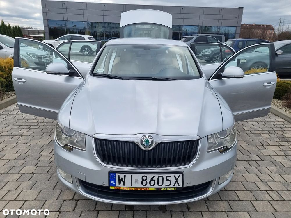 Skoda Superb 1.8 TSI Comfort - 14