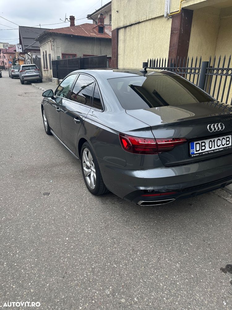 Audi A4 Limuzina 40 TDI quattro S tronic MHEV S Line - 4