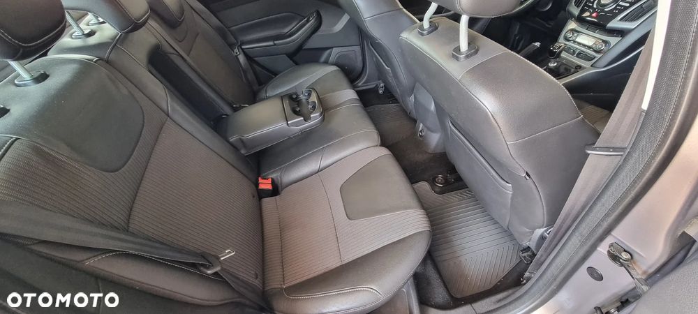 Ford Focus 1.6 EcoBoost Titanium - 8