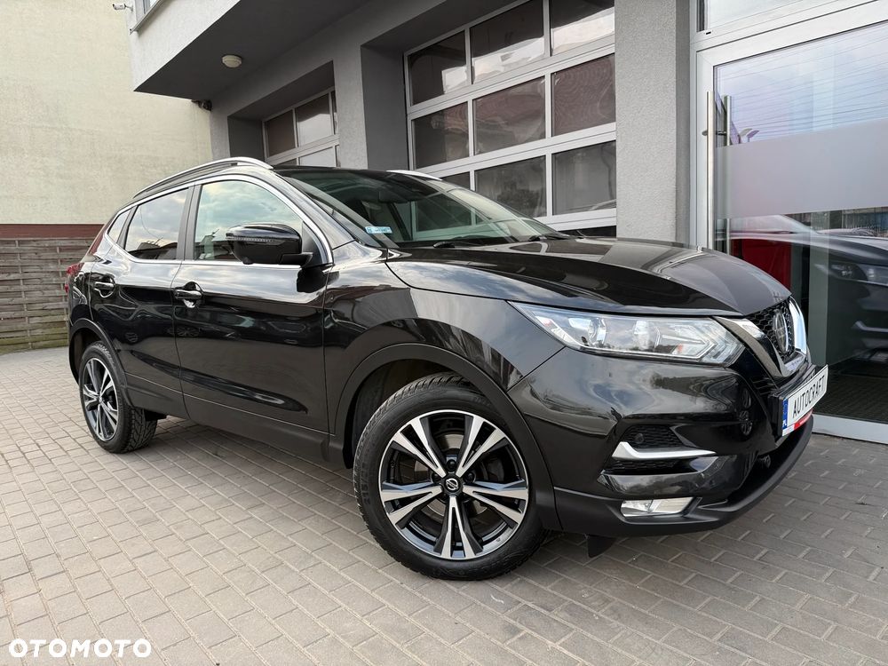 Nissan Qashqai 1.3 DIG-T N-Connecta DCT - 1
