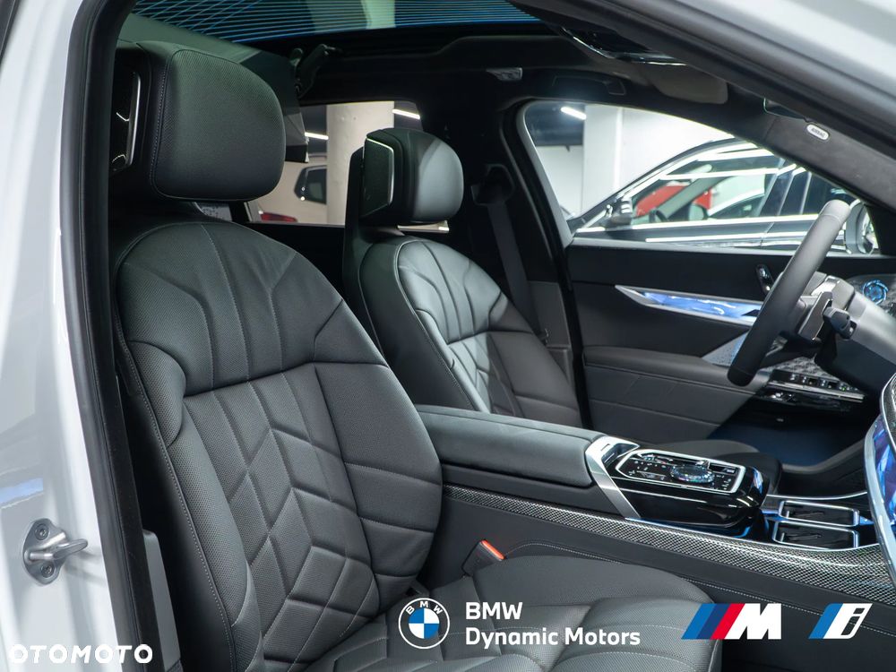 BMW Seria 7 740d xDrive - 22