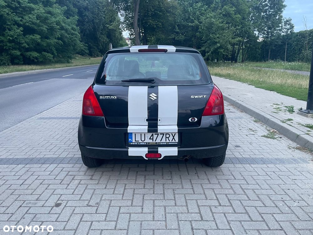 Suzuki Swift - 8