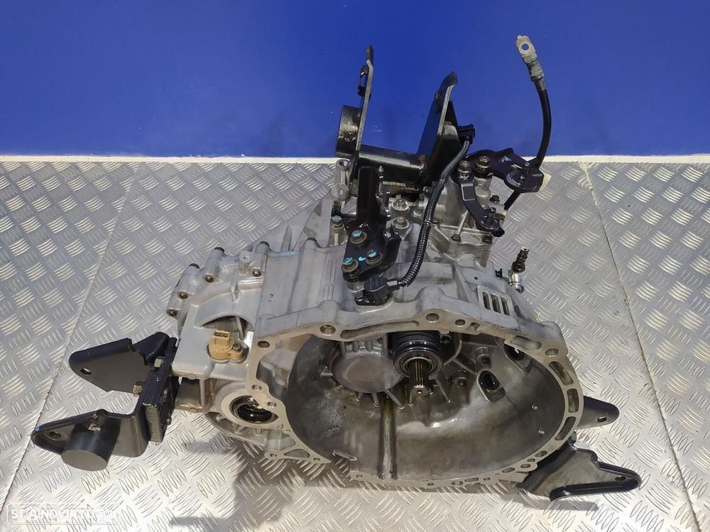 CAIXA VELOCIDADES KIA CARNIVAL / GRAND CARNIVAL III 2007 -J3 - 2