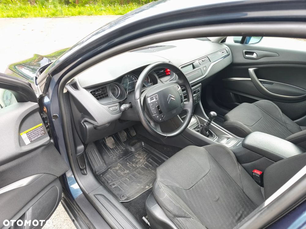 Citroën C5 HDi 135 Exclusive - 6