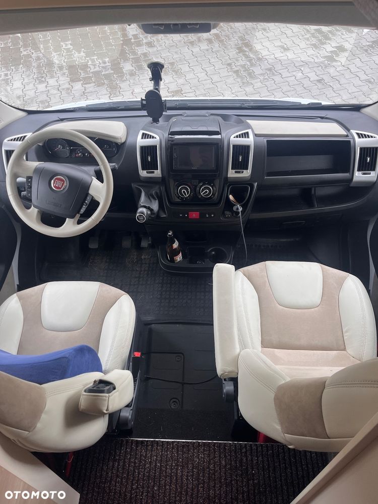 Eura Mobil 650 HS - 4