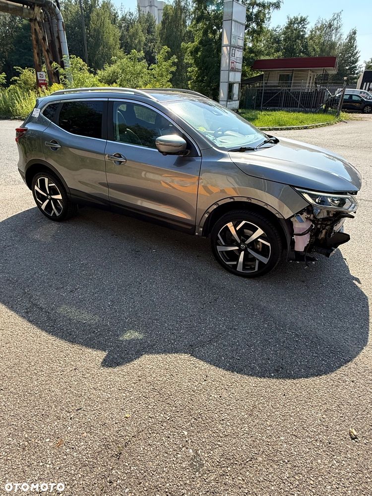 Nissan Qashqai - 1